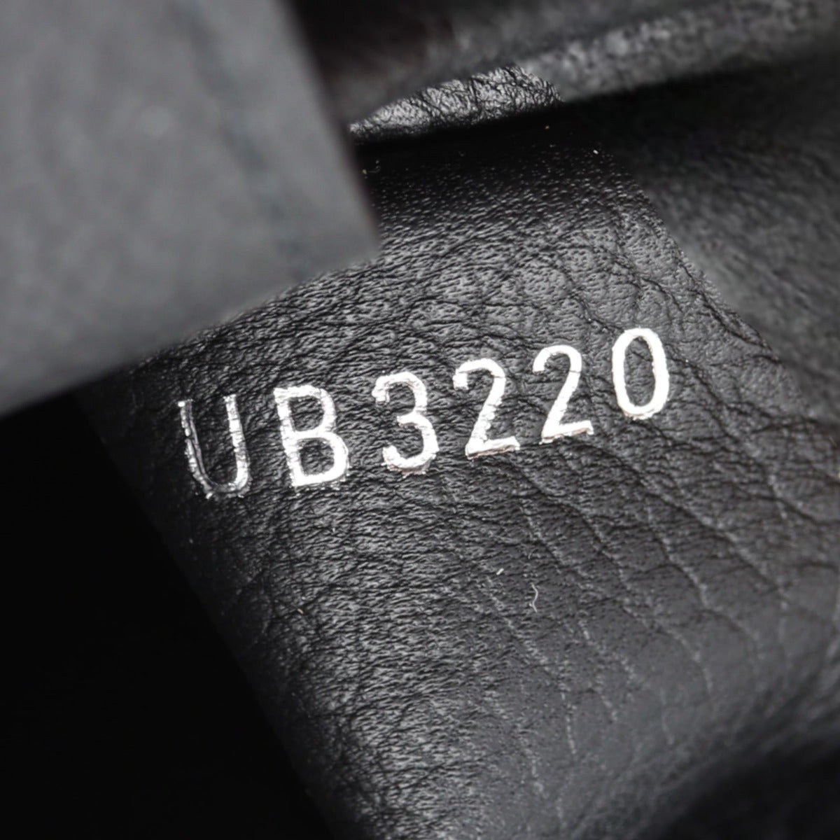 Louis Vuitton Lockme Bucket