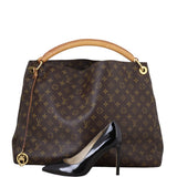 Louis Vuitton Artsy GM Monogram
