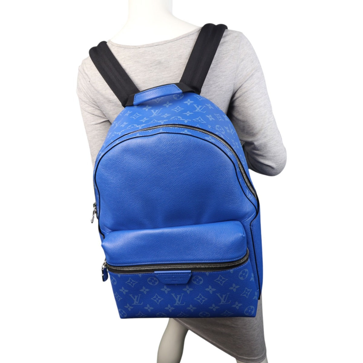 louis vuitton blue backpack Louis Vuitton Discovery Backpack PM Taigarama – Luxe.It.Fwd