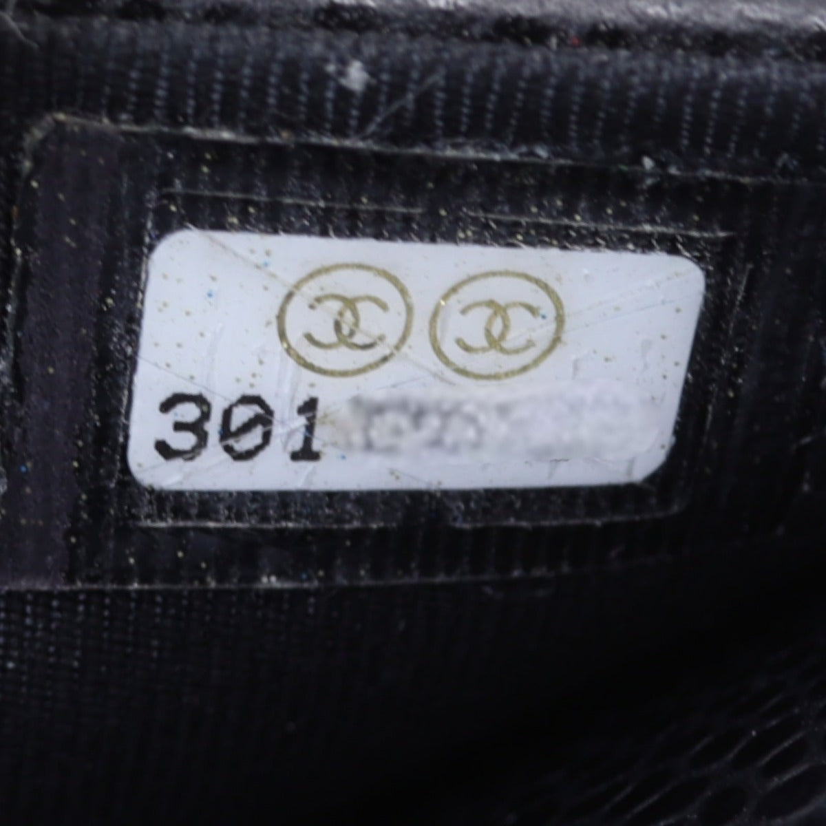 Chanel Classic Wallet on Chain