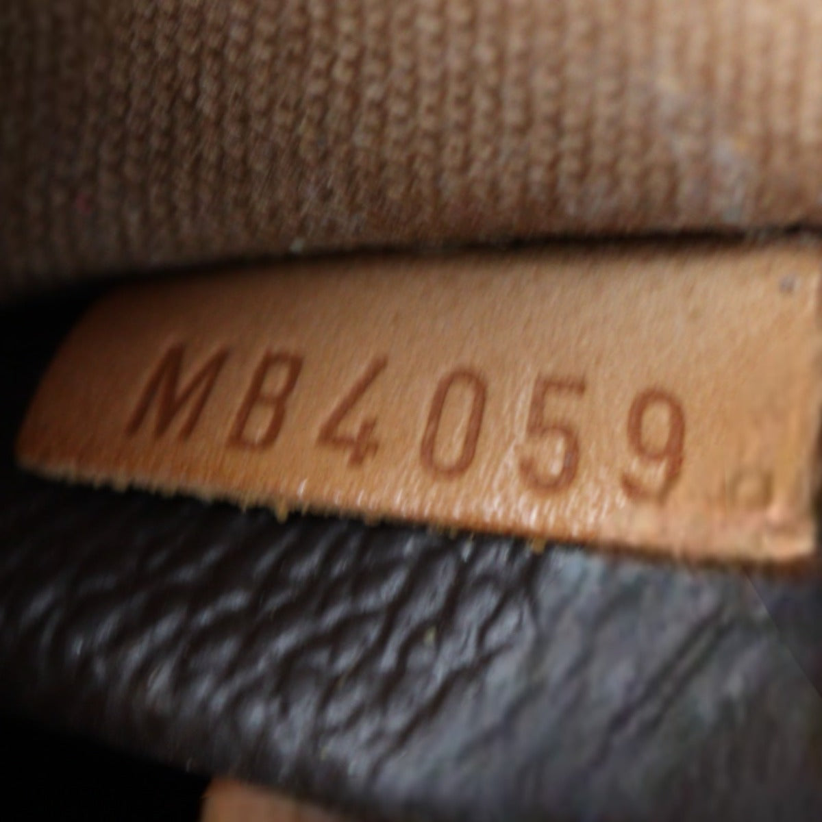 Louis Vuitton Totally MM Monogram