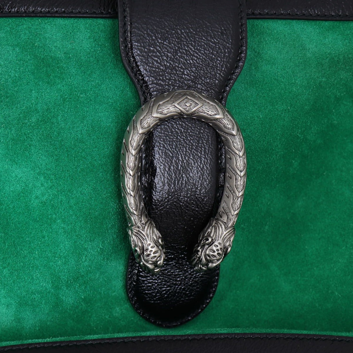 Gucci Dionysus Suede Medium Bucket Bag Hardware
