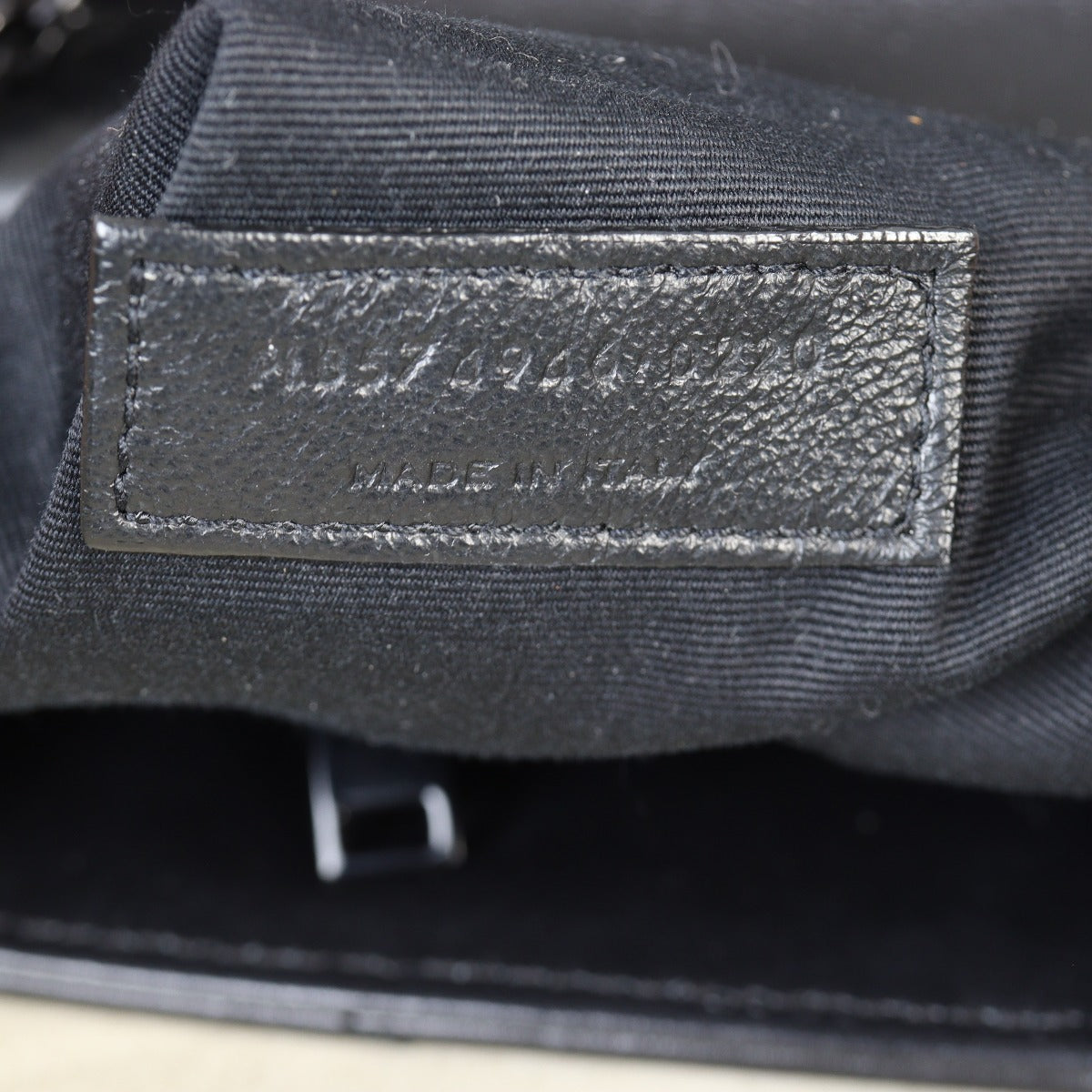 Saint Laurent Loulou Medium