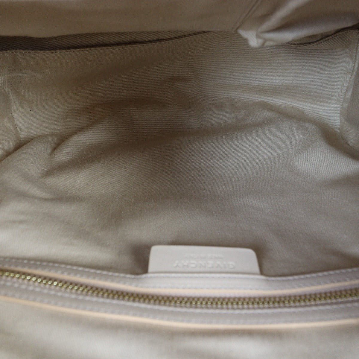 Givenchy Antigona Medium