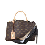 Louis Vuitton Petite Palais Monogram
