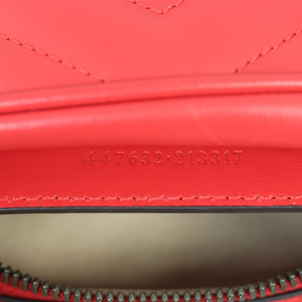 Gucci GG Marmont Small Camera Bag