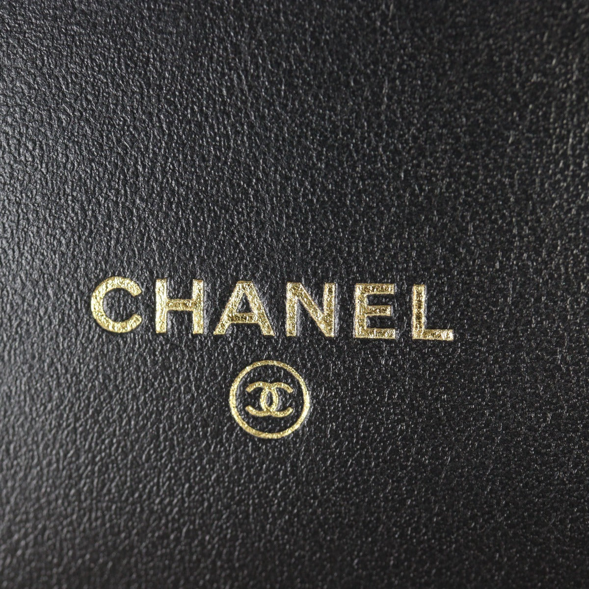 Chanel Classic Wallet on Chain Tweed