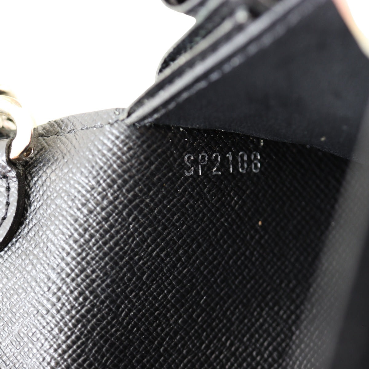 Louis Vuitton Twist Chain Wallet