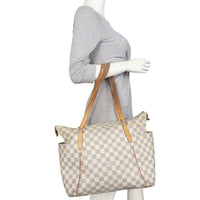 Louis Vuitton Totally MM Damier Azur