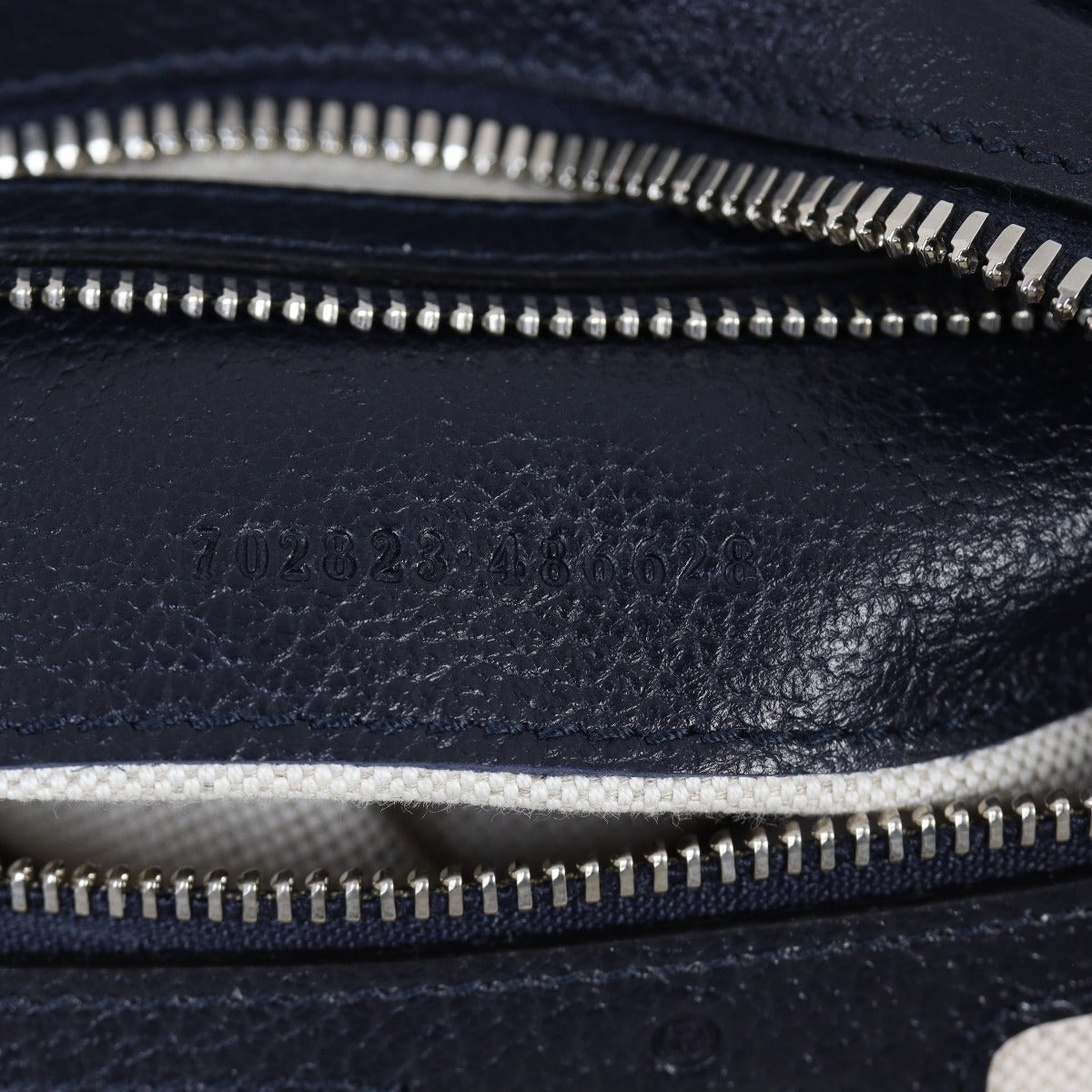 Gucci GG Supreme Attache Shoulder Bag Medium