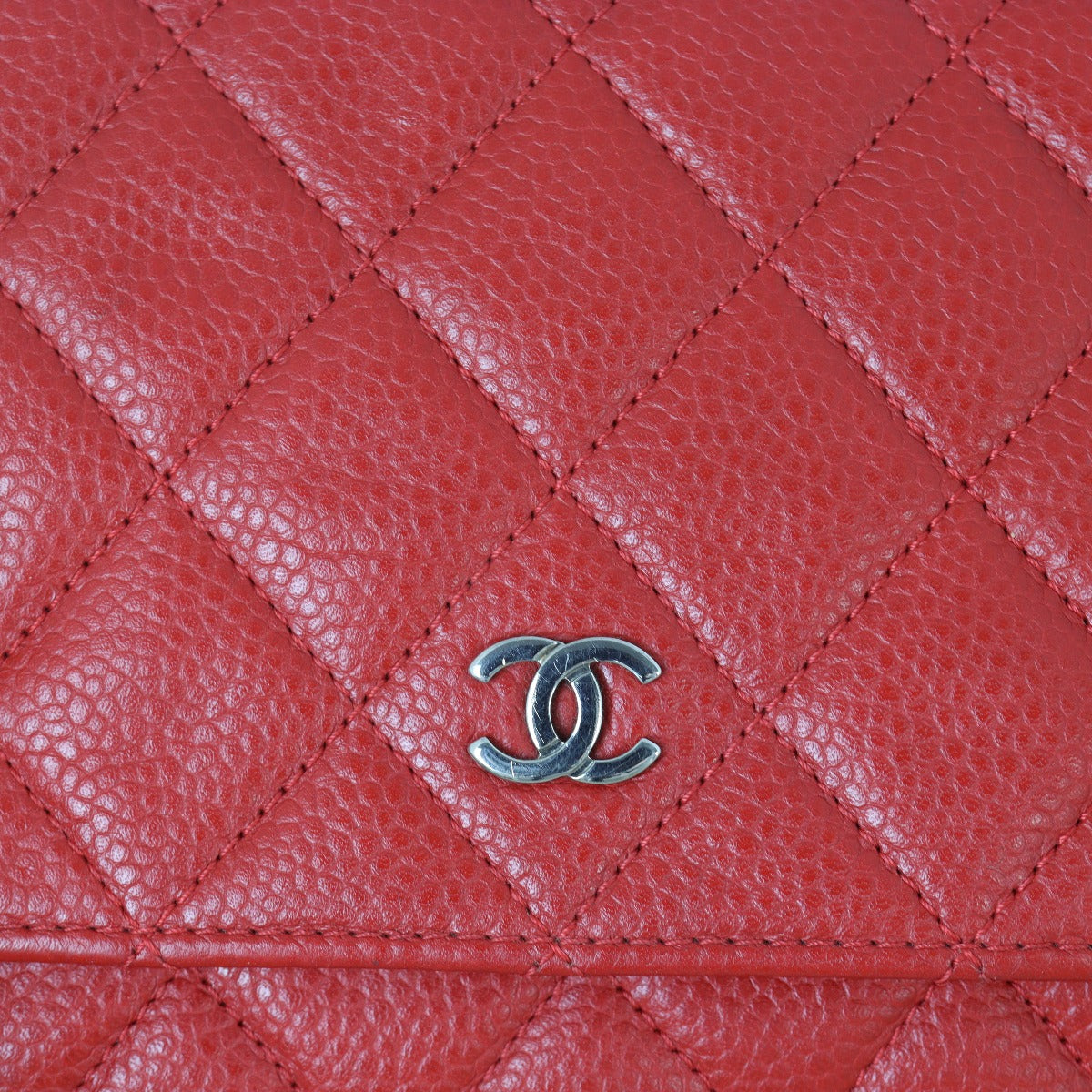 Chanel Classic Wallet on Chain