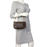 Louis Vuitton Pochette Accessoires Monogram