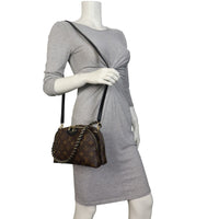 Louis Vuitton Be Alma Monogram