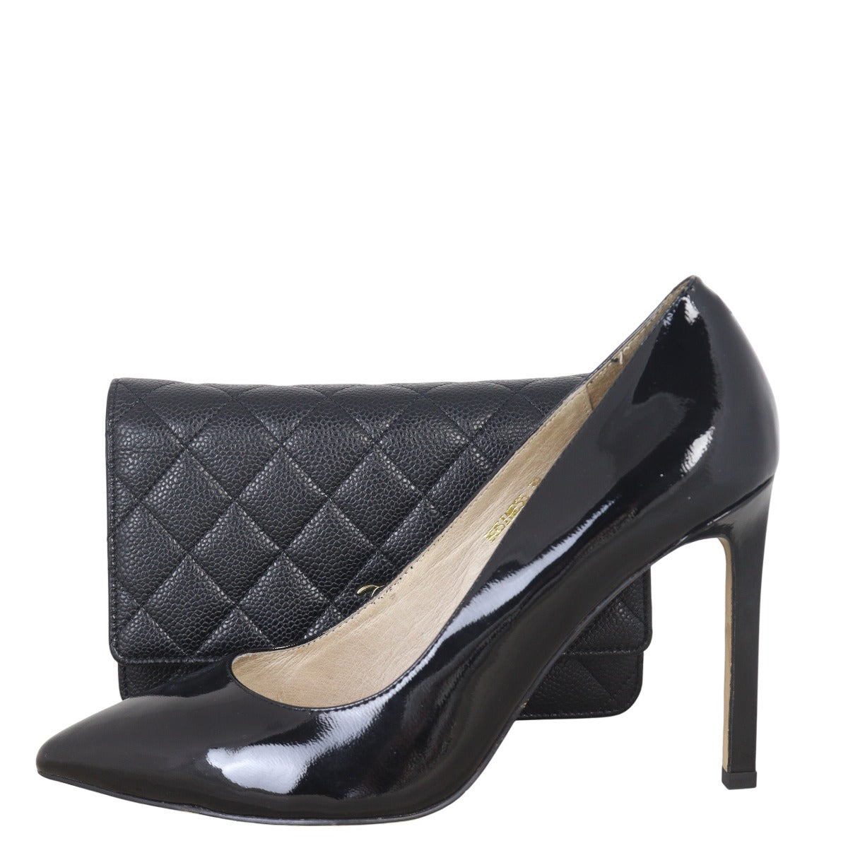 Chanel Classic Wallet on Chain