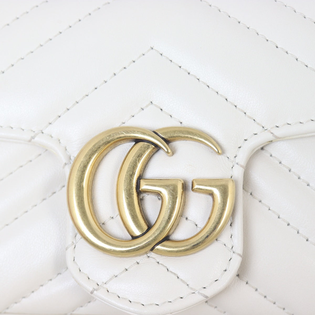 Gucci GG Marmont Matelasse Super Mini Shoulder Bag