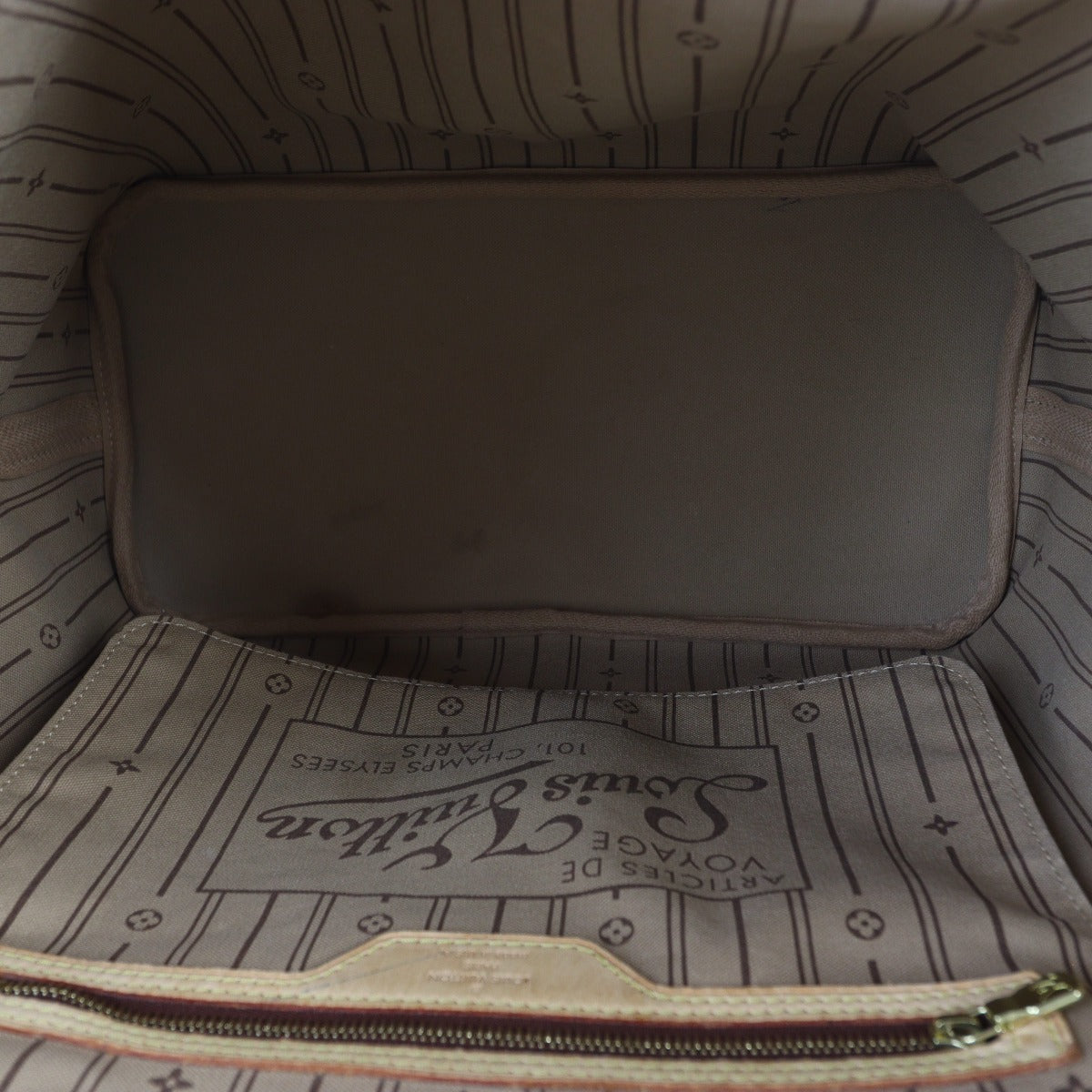 Louis Vuitton Neverfull MM Monogram