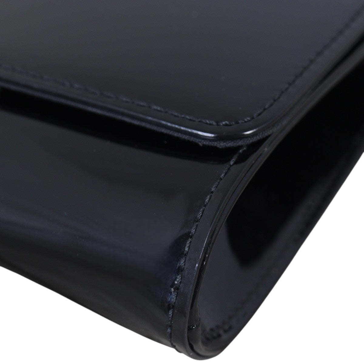 Louis Vuitton Louise Clutch Patent