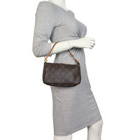 Louis Vuitton Pochette Accessoires Monogram