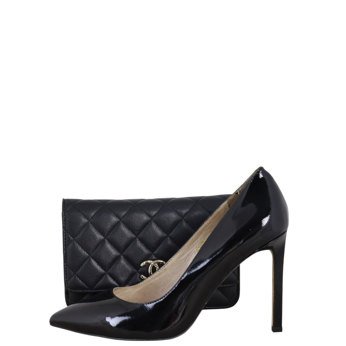 Chanel Classic Wallet on Chain