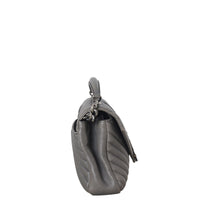 Saint Laurent College Medium