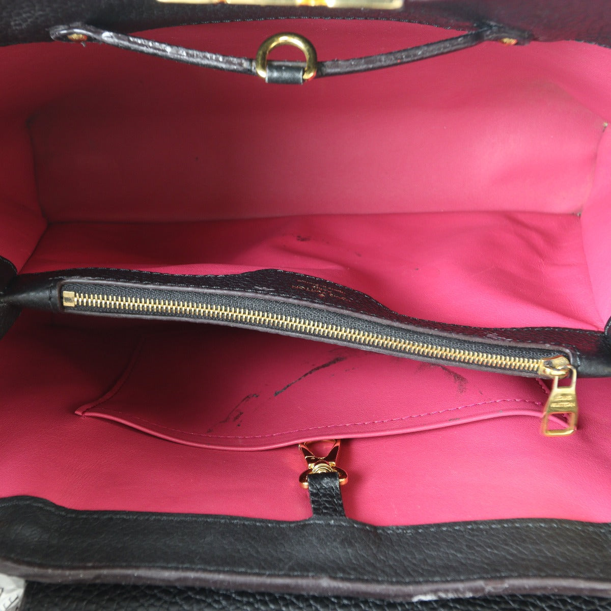 Louis Vuitton Capucines MM