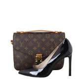 Louis Vuitton Pochette Metis Monogram