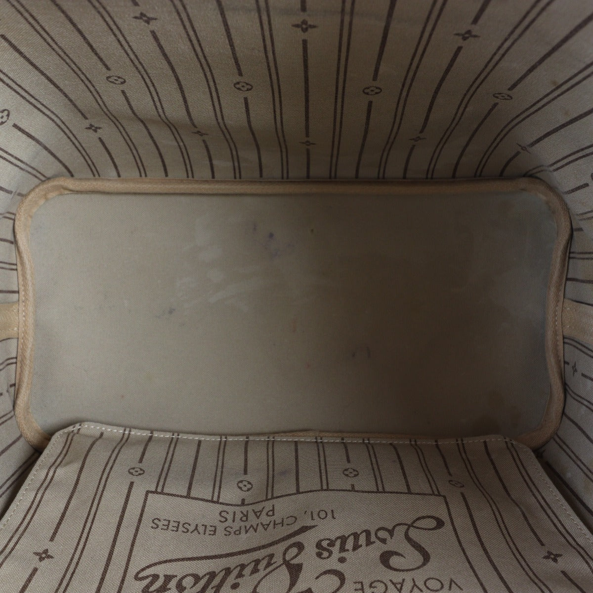 Louis Vuitton Neverfull MM Monogram