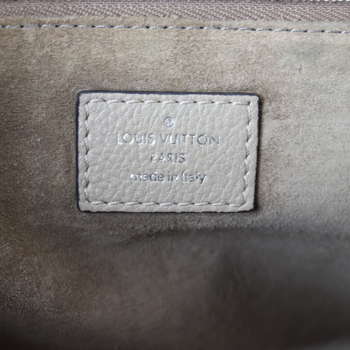 Louis Vuitton Soft LockIt MM