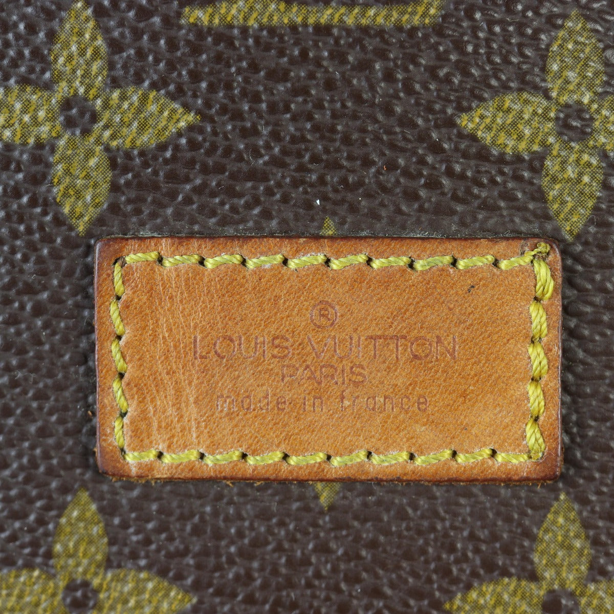 Louis Vuitton Saumur 43 Monogram