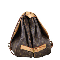 Louis Vuitton Saumur 43 Monogram