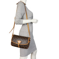 Louis Vuitton Sologne Monogram
