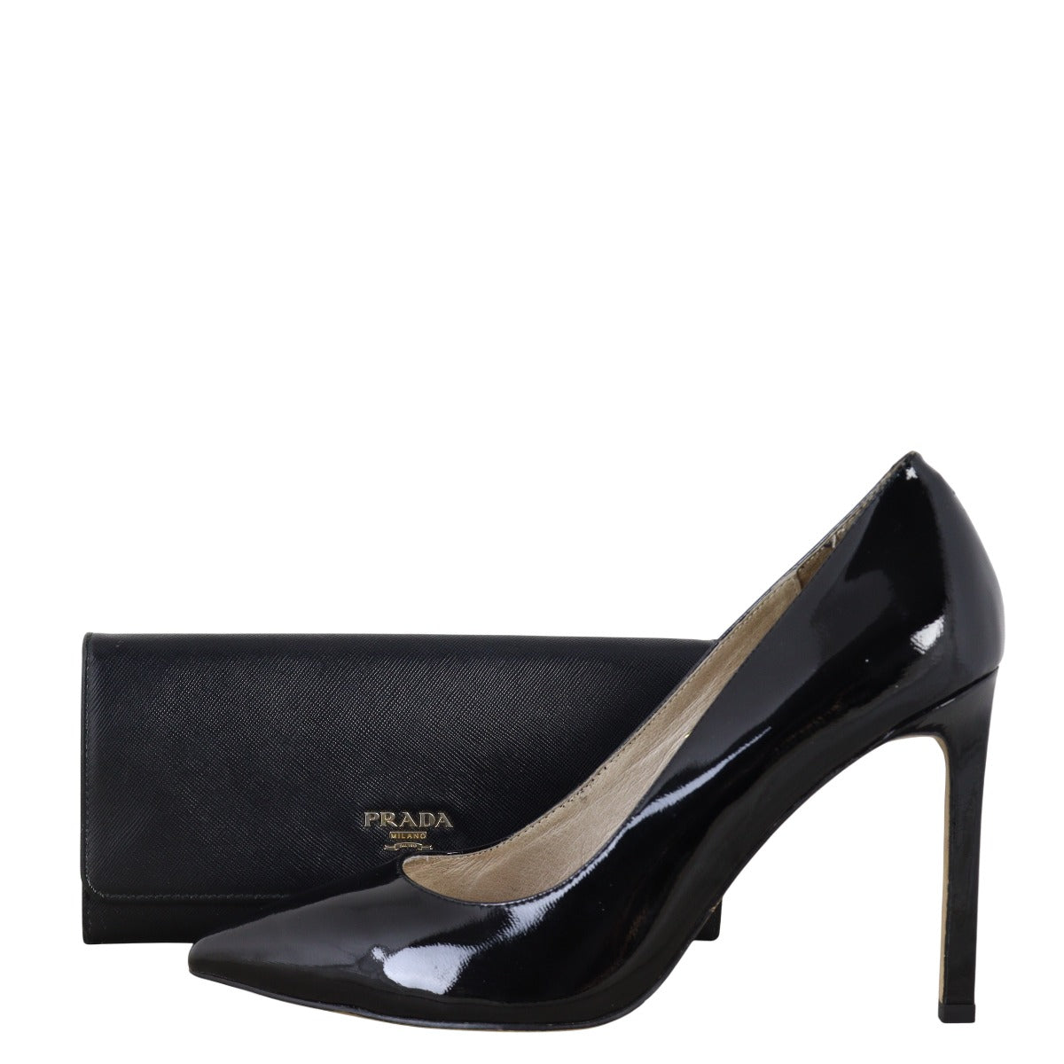 Prada Saffiano Wallet on Chain