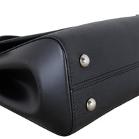 Louis Vuitton Cluny MM Epi