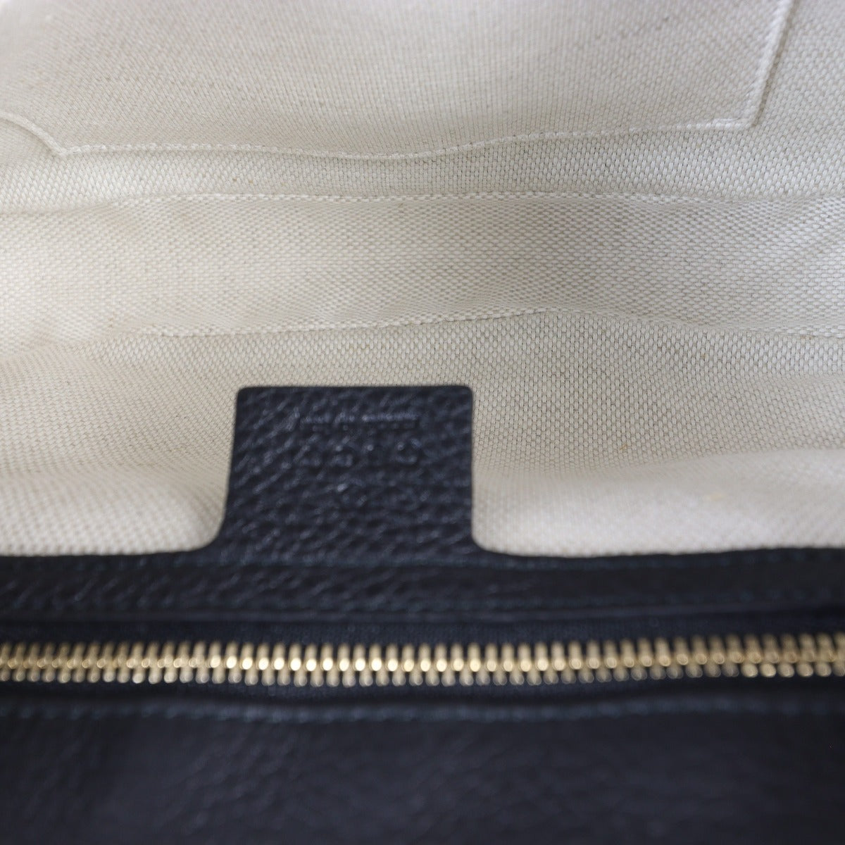 Gucci Soho Chain Crossbody