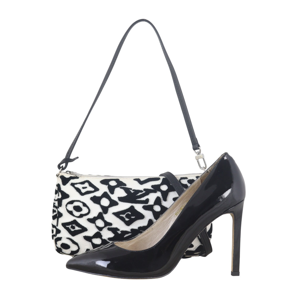 Louis Vuitton LVxUF Pochette Accessoires Tufted Canvas