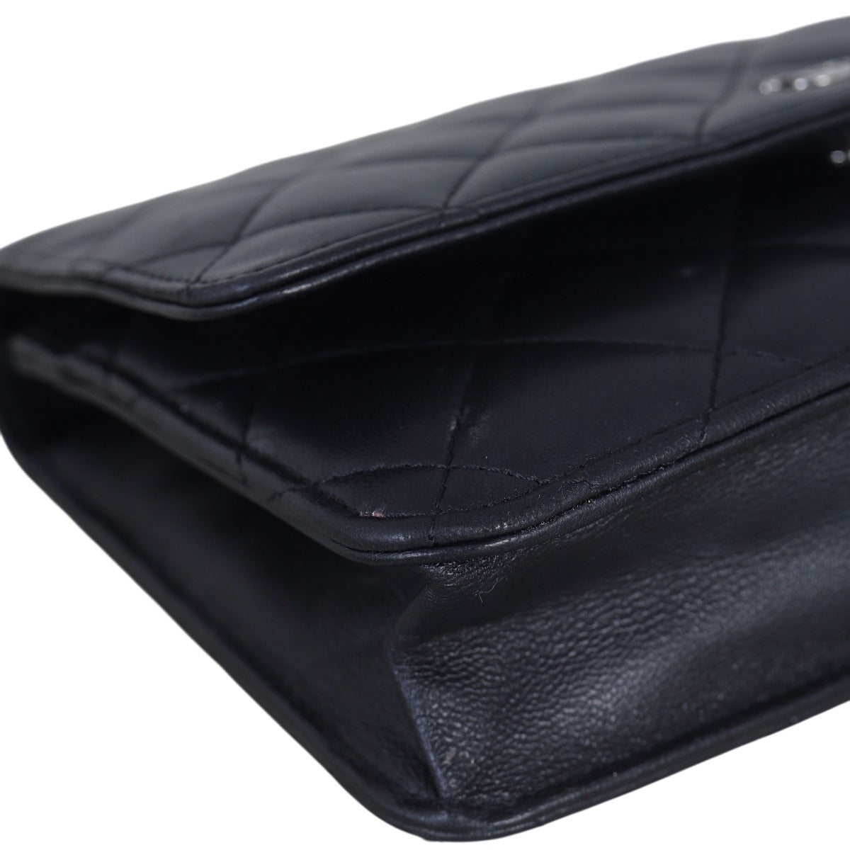 Chanel Classic Wallet on Chain