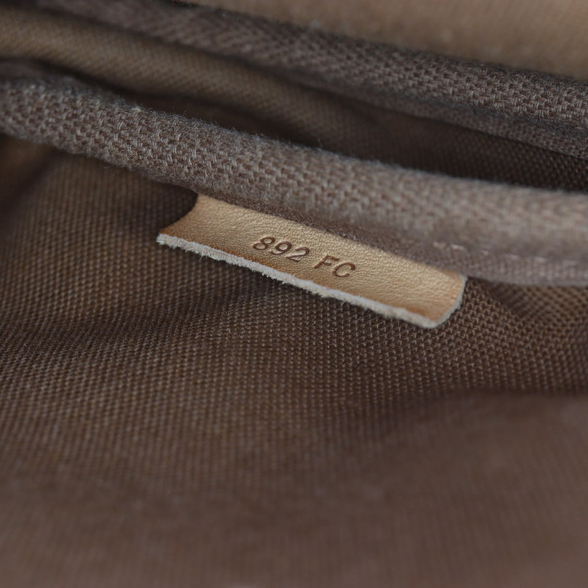 Louis Vuitton Saumur 30 Monogram