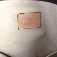 Louis Vuitton Artsy MM Monogram