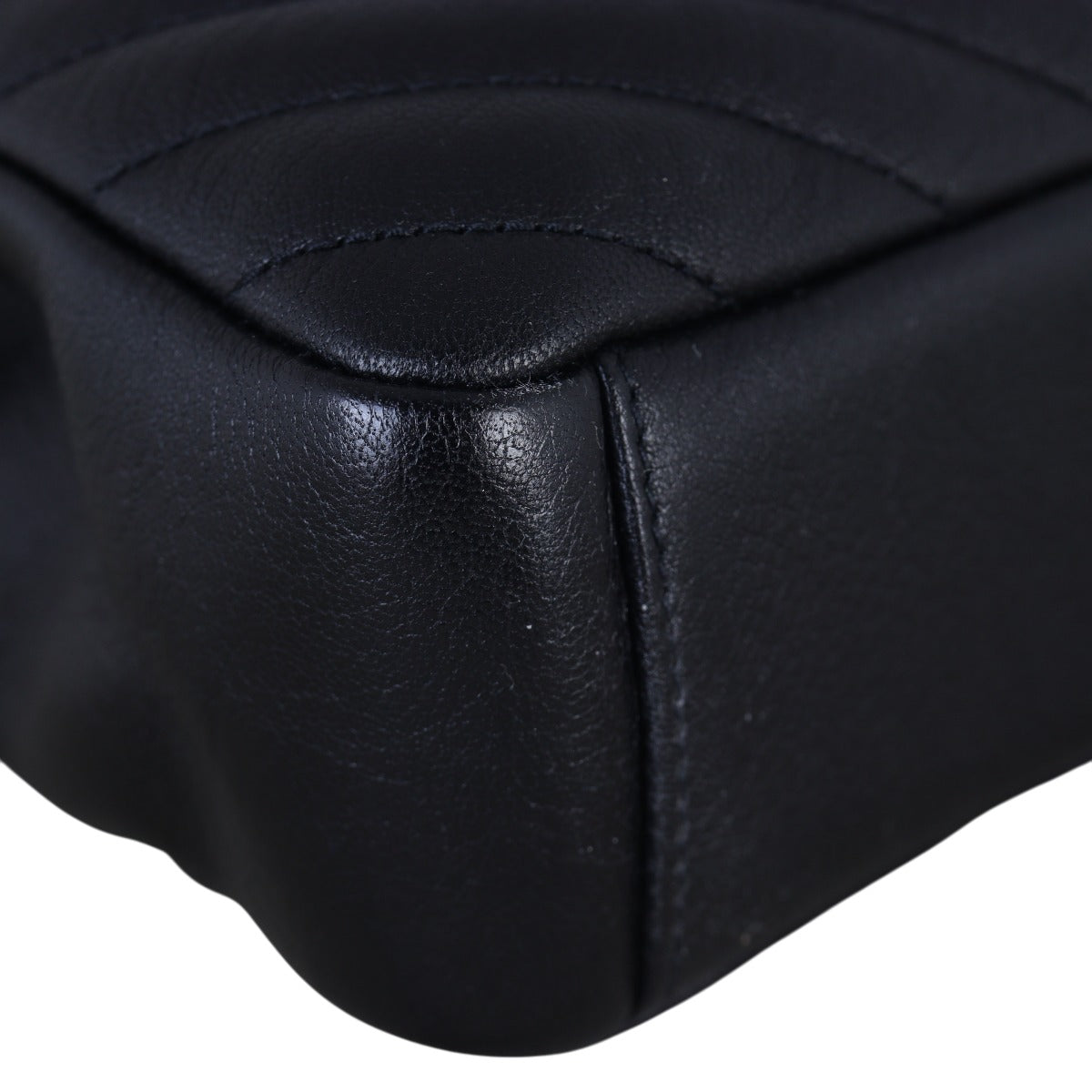 Saint Laurent College Medium