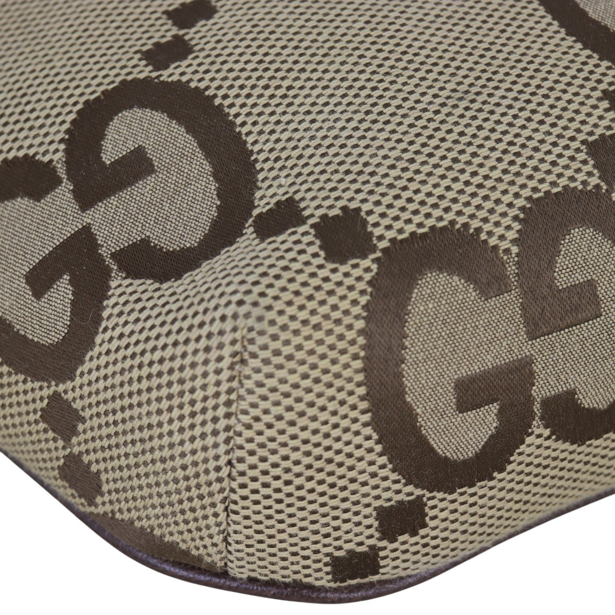 Gucci Jumbo GG Belt Bag