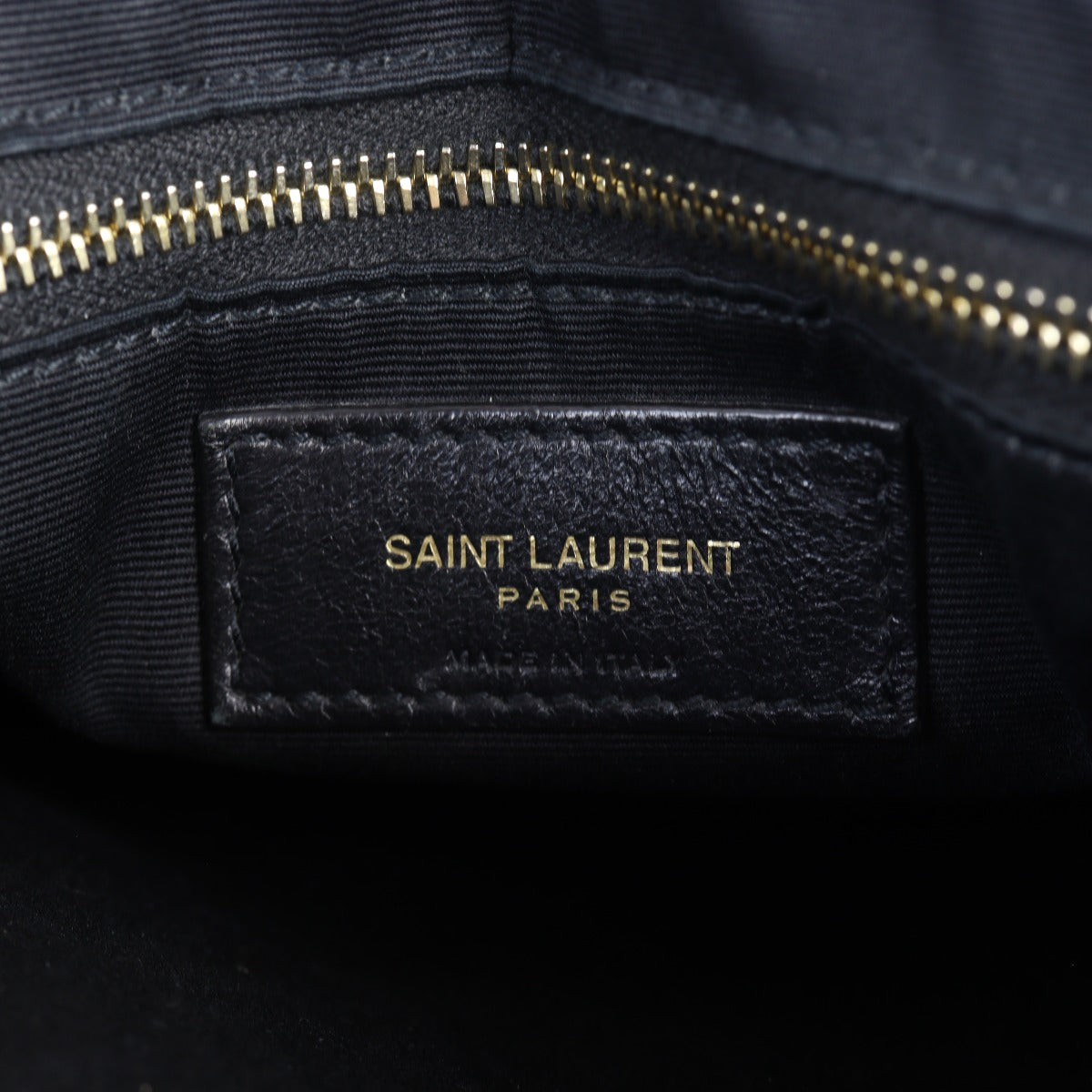 Saint Laurent Loulou Medium