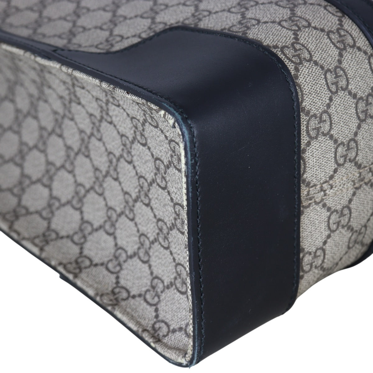 Gucci GG Supreme Tote