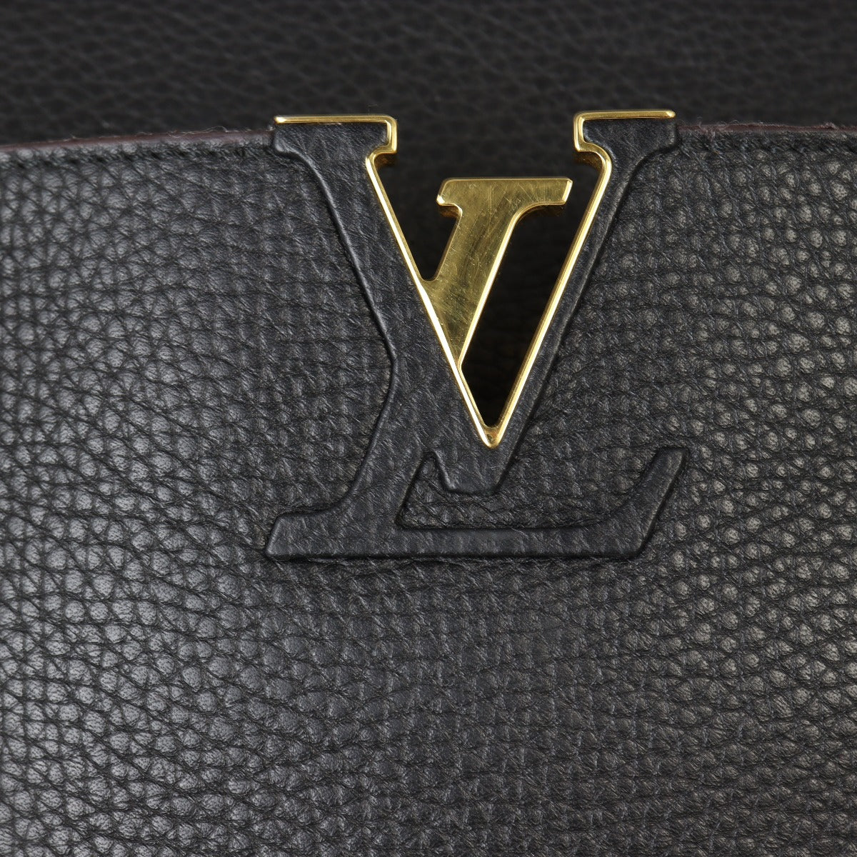 Louis Vuitton Capucines MM
