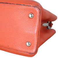 Louis Vuitton Capucines MM