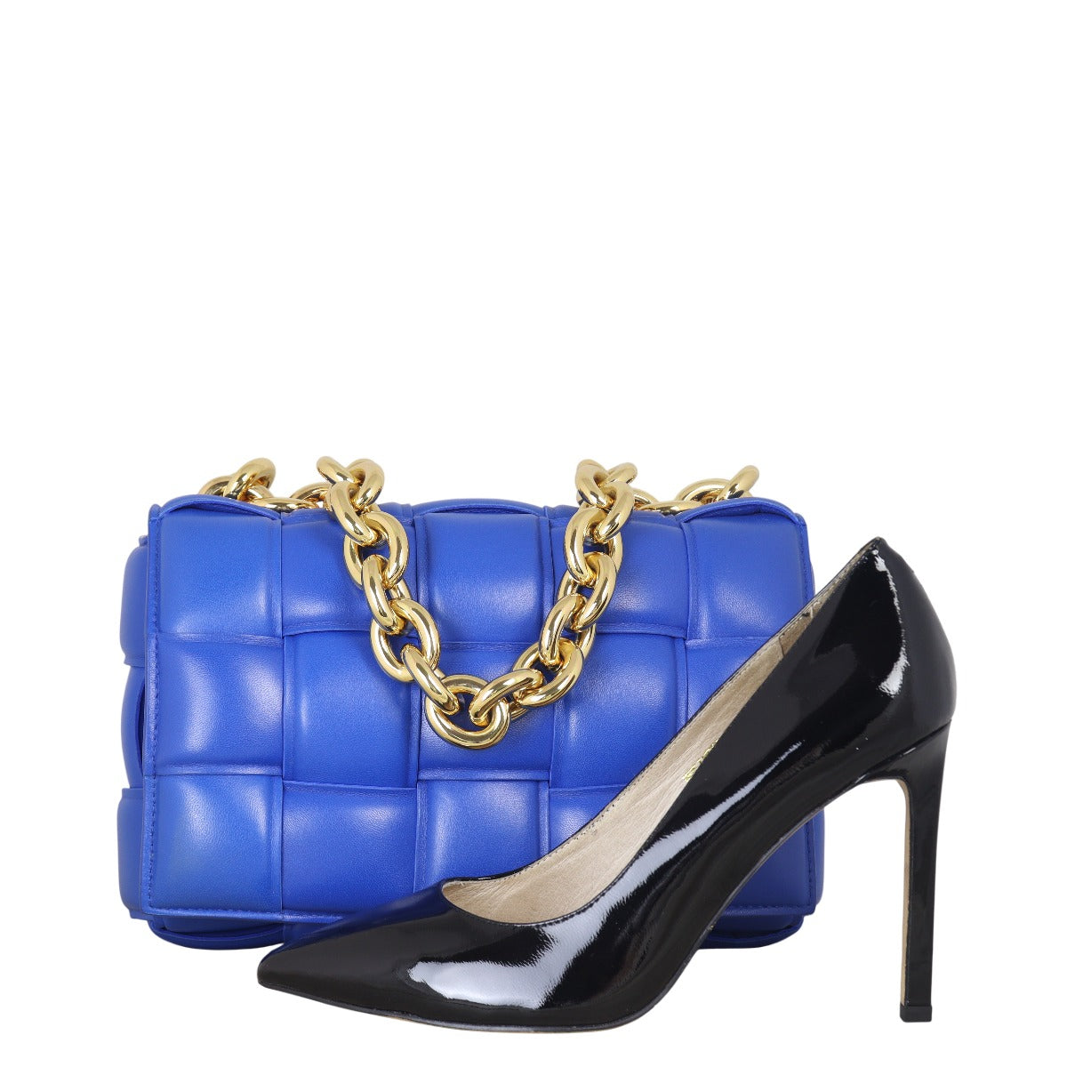 Bottega Veneta Chain Padded Cassette Bag – Luxe.It.Fwd