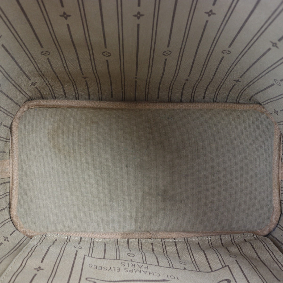 Louis Vuitton Neverfull MM Monogram