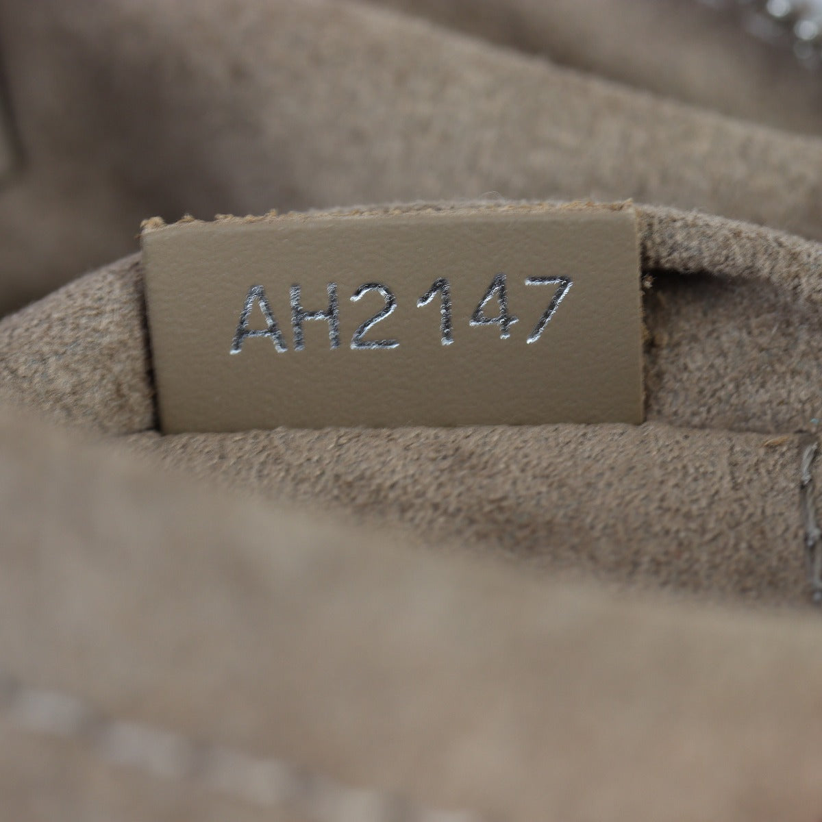 Louis Vuitton Asteria Monogram Mahina