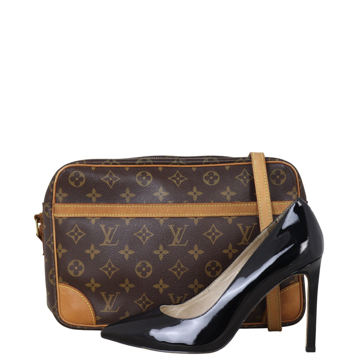 Louis Vuitton Trocadero 30 Monogram – Luxe.It.Fwd