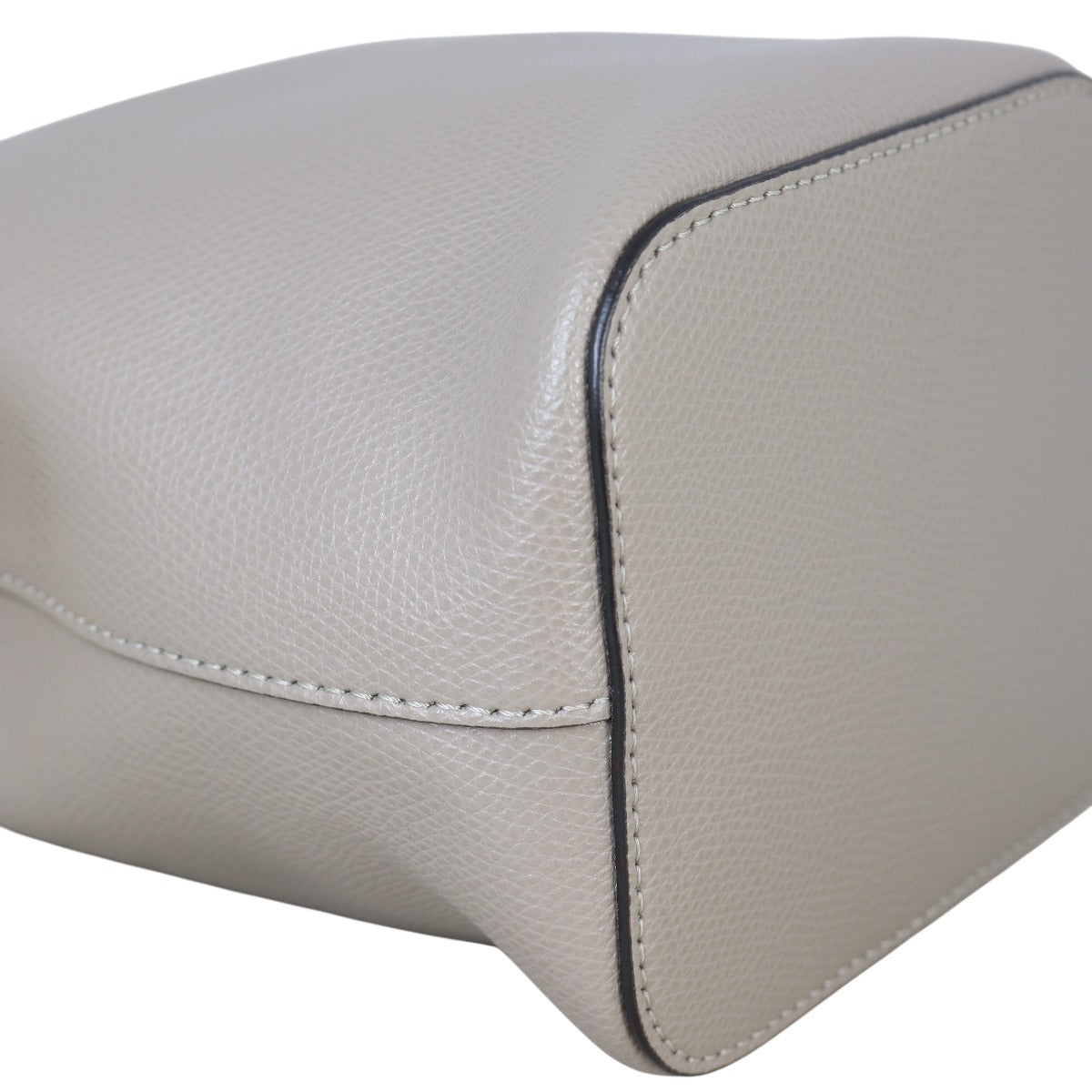 Fendi Mon Tresor Mini Bucket Bag