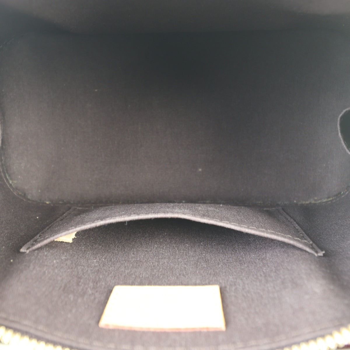 Louis Vuitton Alma BB Monogram Vernis